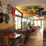 Friends Family Hotel 3*
