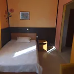 Friends Family Hotel 3*