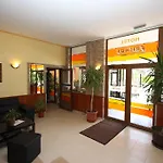 Friends Family Hotel 3*
