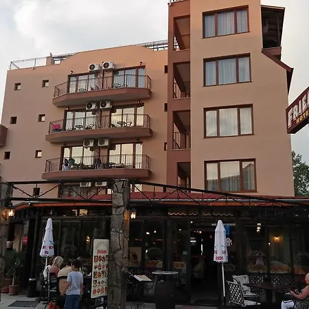 ホテル Friends Family 3*