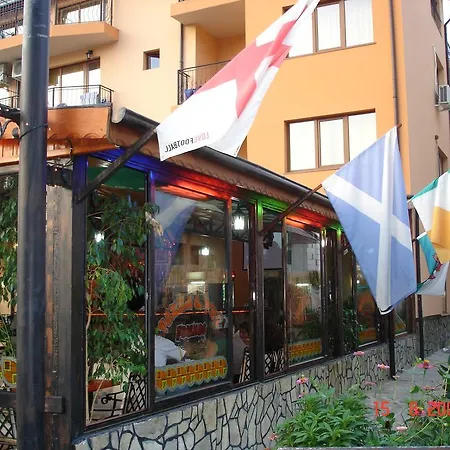 Friends Family ホテル 3*