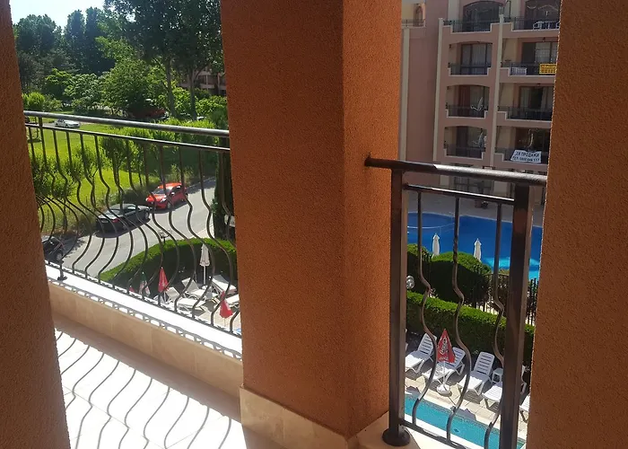 Friends Family Slantchev Briag