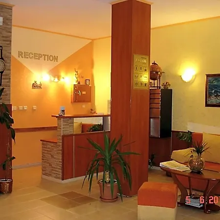 Friends Family Hotel