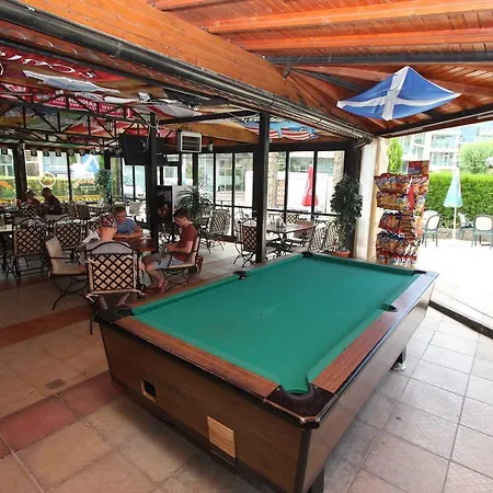 Friends Family - Free Parking Sunny Beach