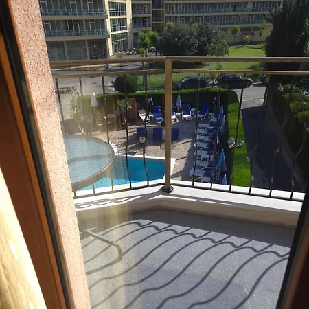 Friends Family Hotel